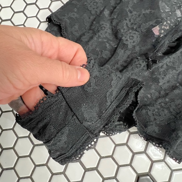 Victoria’s Secret teddy bodysuit size small - Picture 2 of 4